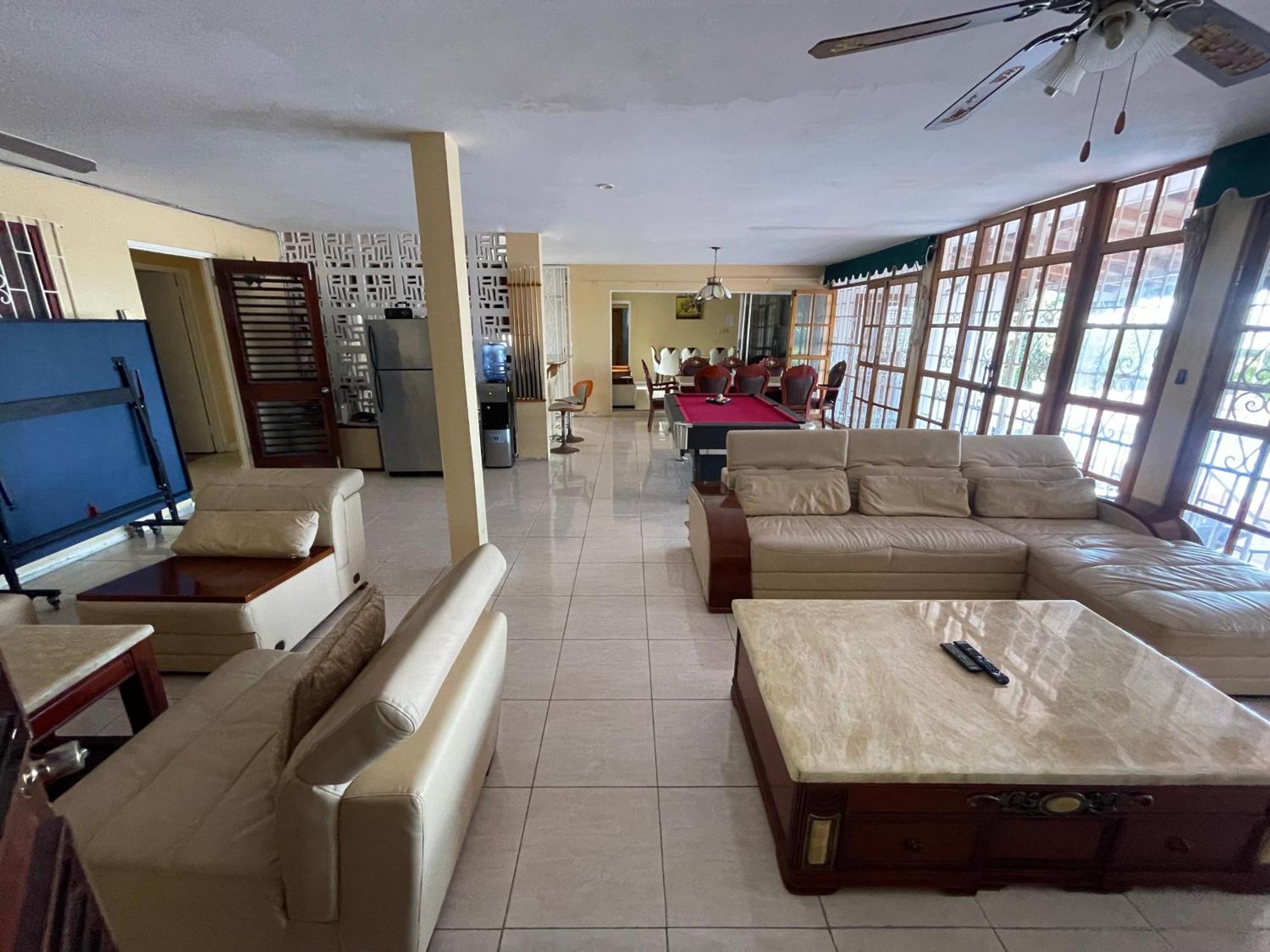 Peaceful Palms Montego Bay Hotel Exterior photo